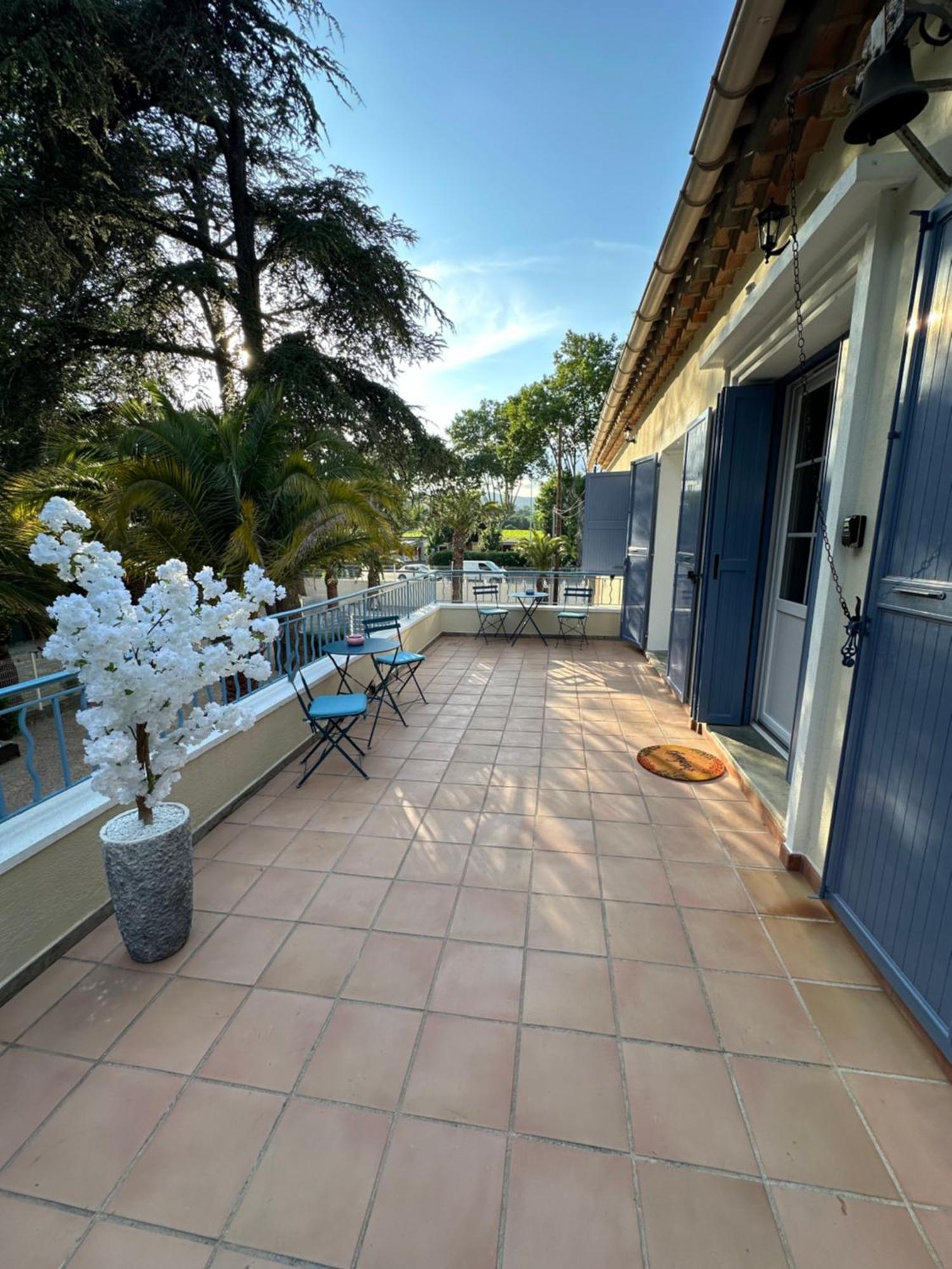 Ferienwohnung Le Refuge Du Littoral N3 Grimaud Exterior foto
